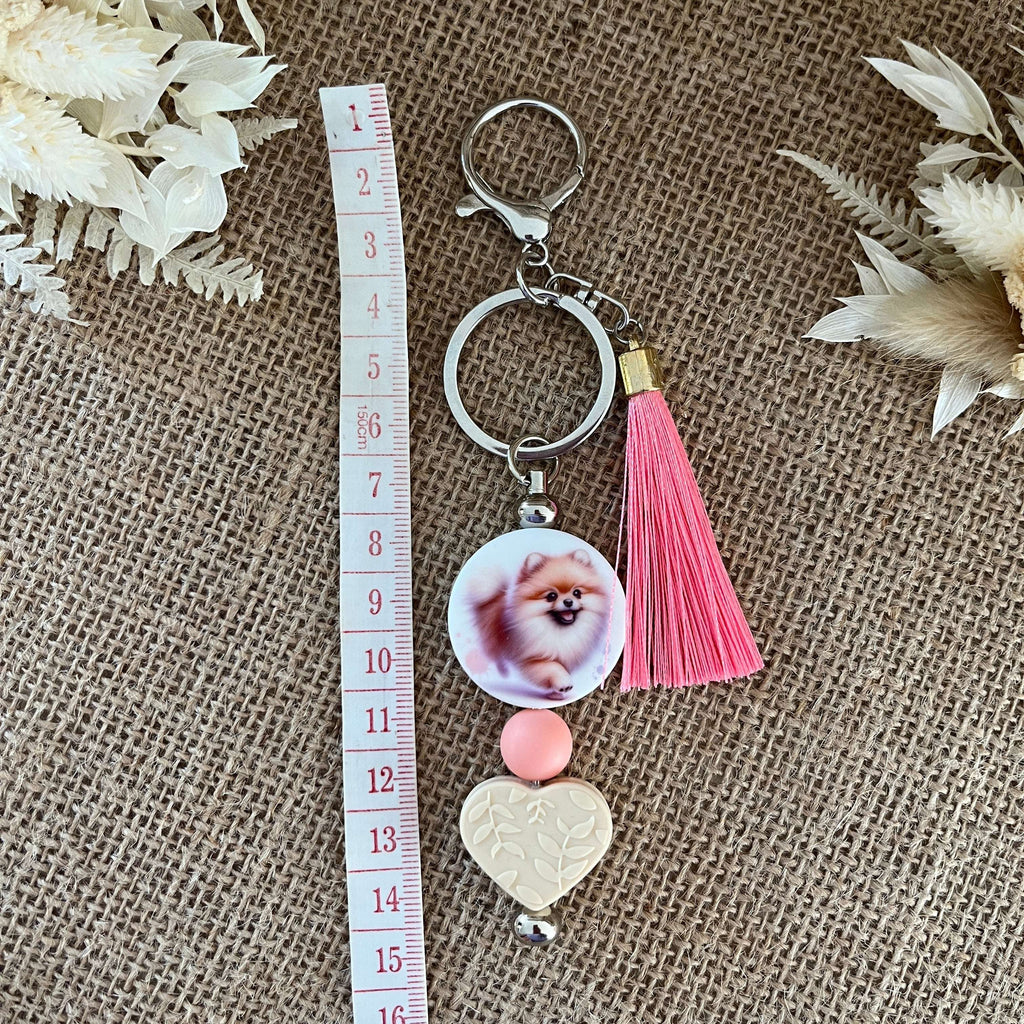 Bijou de sac chien Pomeranian avec pompon rose  pour sac à main Lanyard & Co