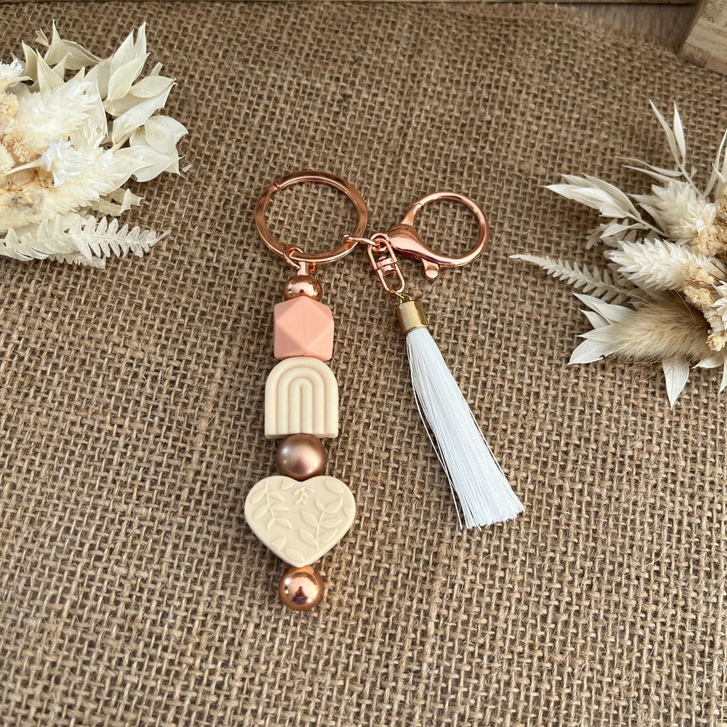 accessoire-sac-bijou-porte-cles-beige-rose-pompon