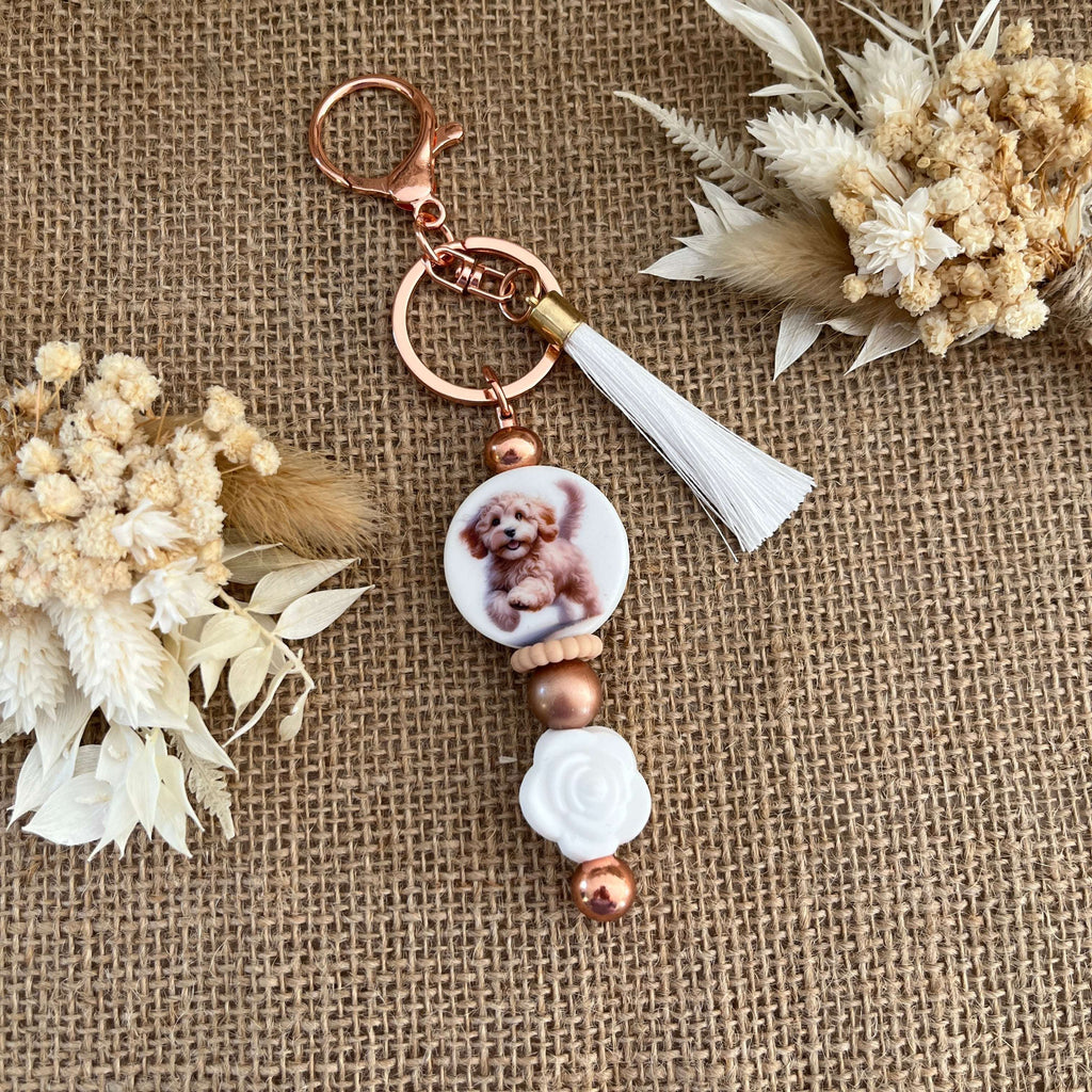 Bijou de sac chien en perles de silicone – Porte-clé pompon blanc – Accessoire sac fait main Lanyard & Co