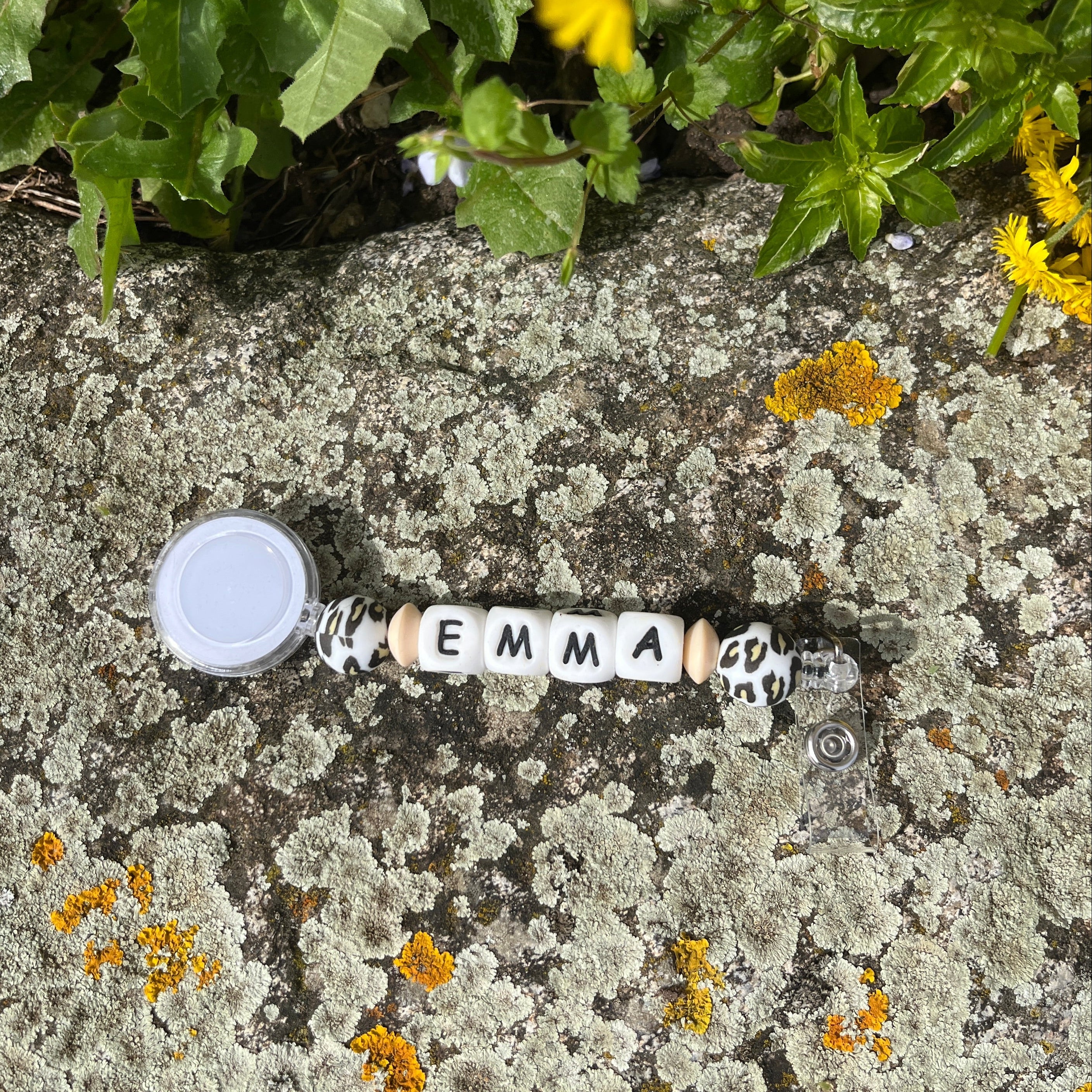 Porte-badge extensible ià personnaliser avec prénom pour infirmière léopard