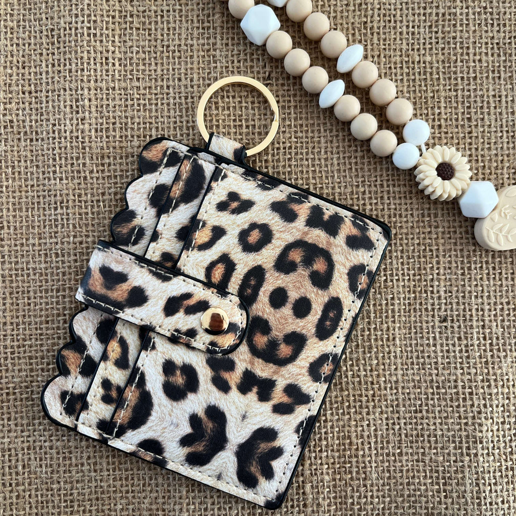 Portefeuille leopard pour femme chic et tendance