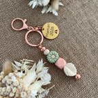 Porte-clé maman personnalisé fleur pastel – Cadeau maman original 