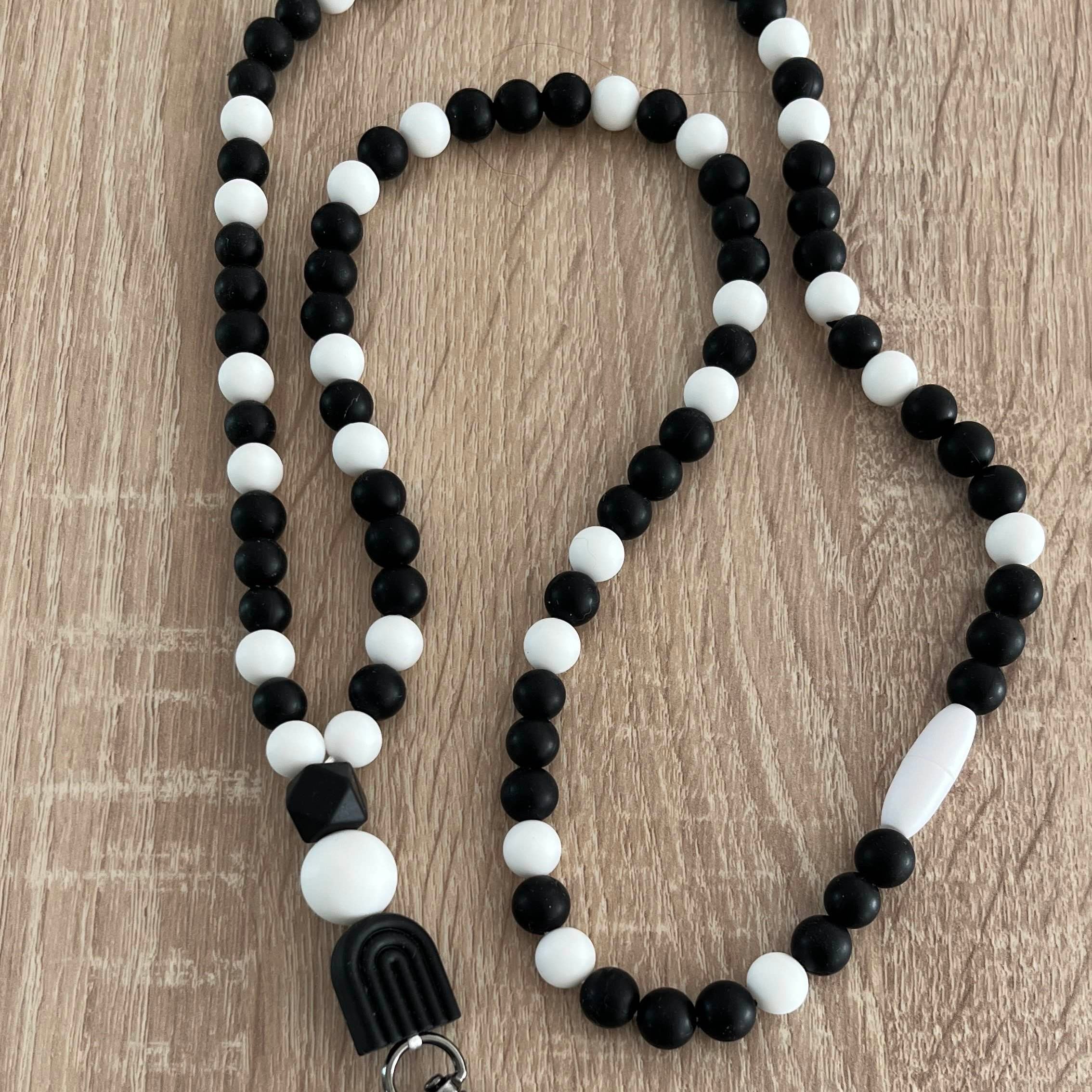 Tour de Cou - Noir et Blanc