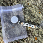 Porte-badge estensible à personnaliser avec prénom perles léopard