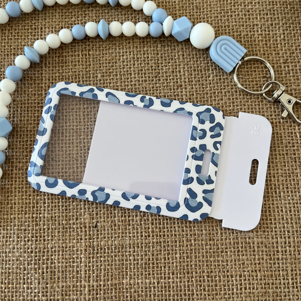 Porte carte d'accès rigide léopard bleu avec fenêtre transparente