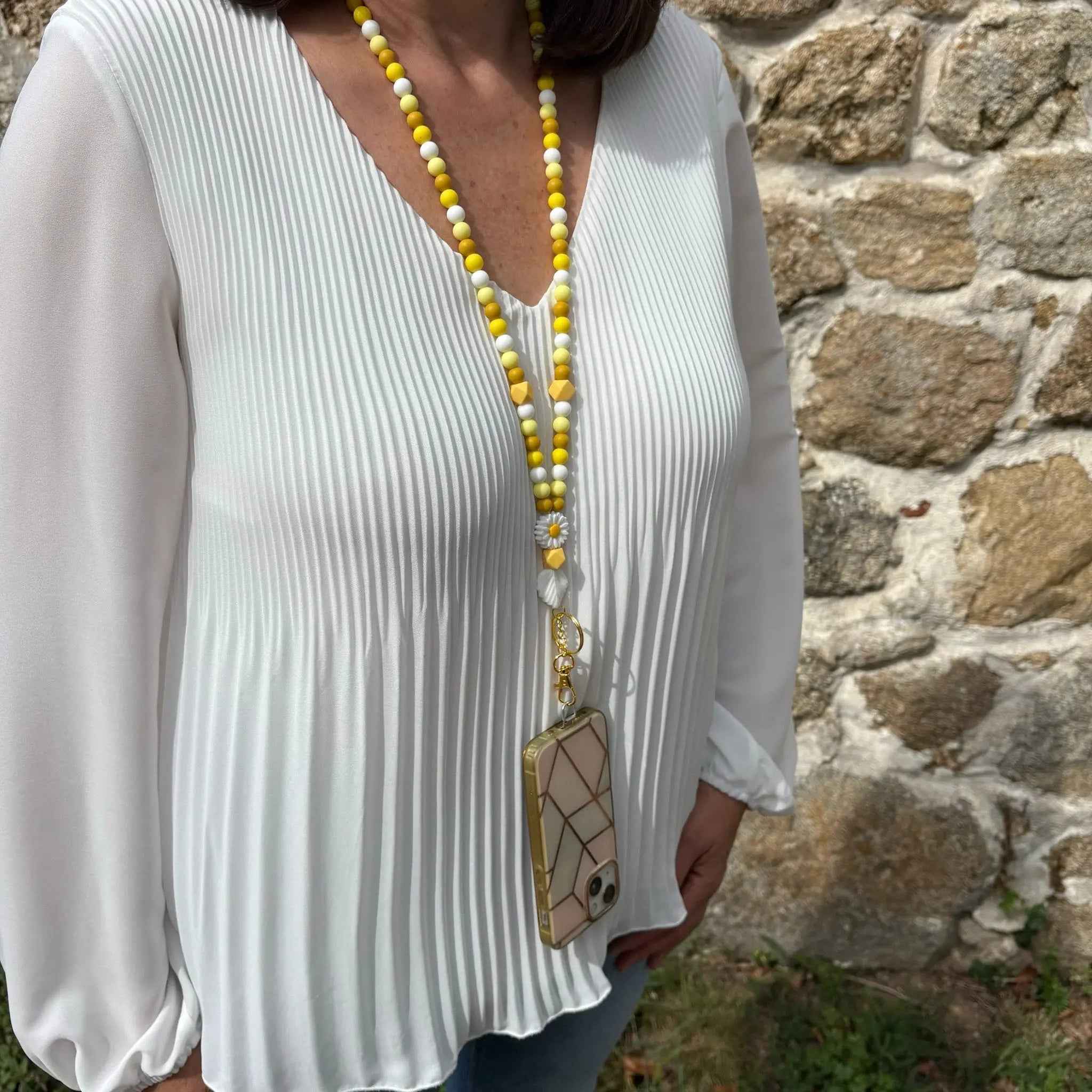 Porte badge infirmière personnalisé jaune moutarde élégant et confortable