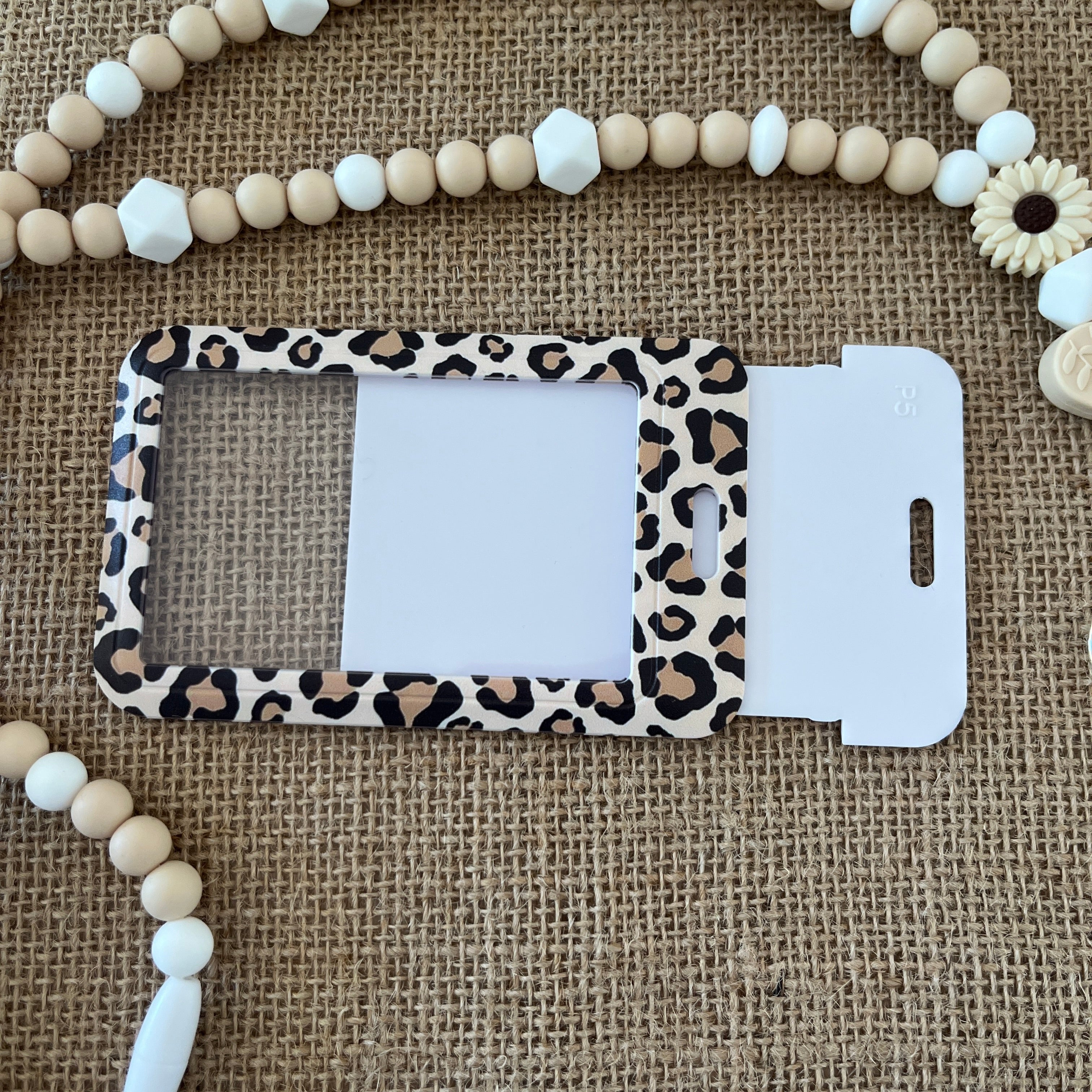 Porte-badge rigide leopard marron noir rigide 