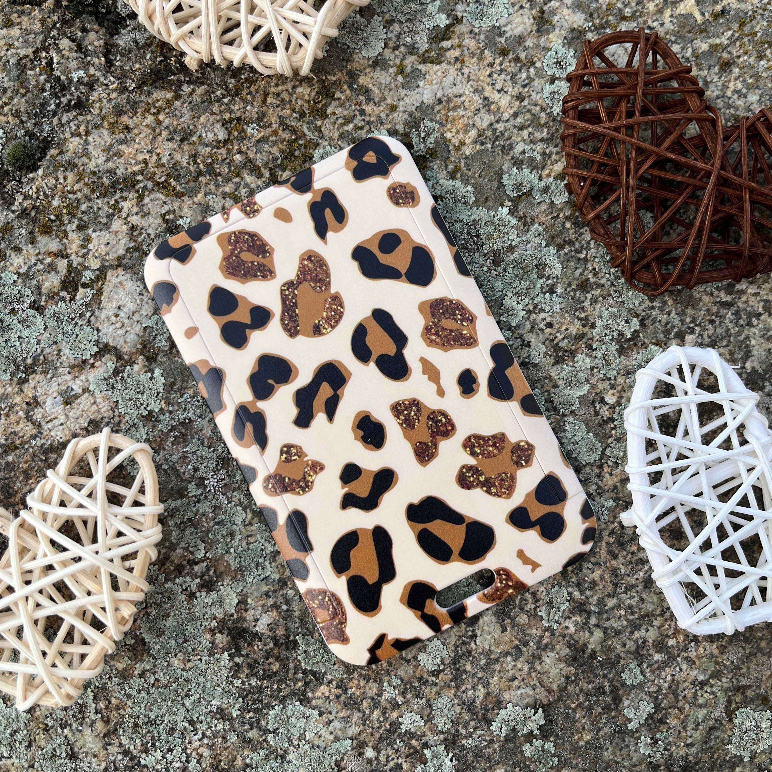 Porte-Carte rigide Léopard Femme Compact et Tendance 