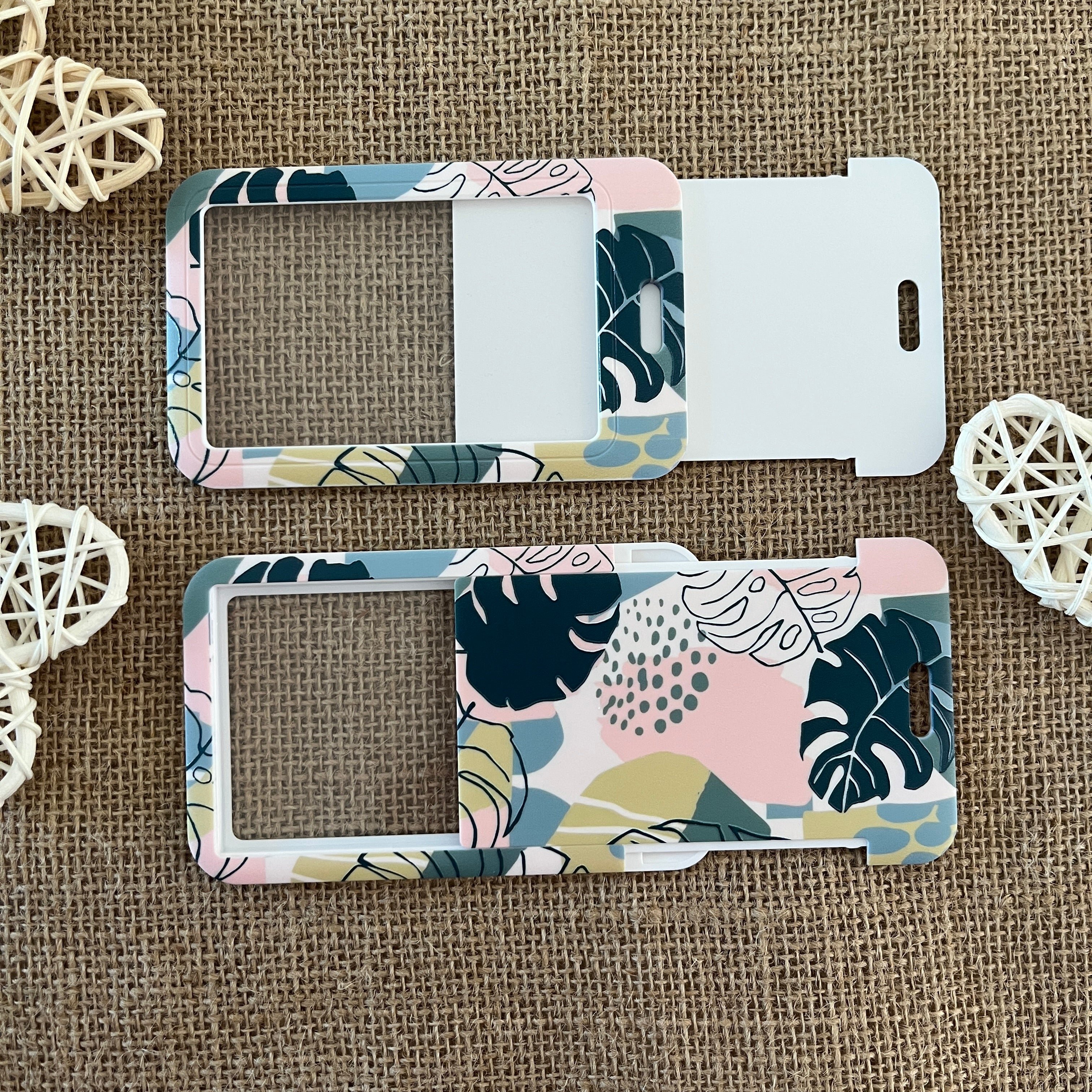 Porte cartes sécurisé avec coque rigide et ouverture coulissante