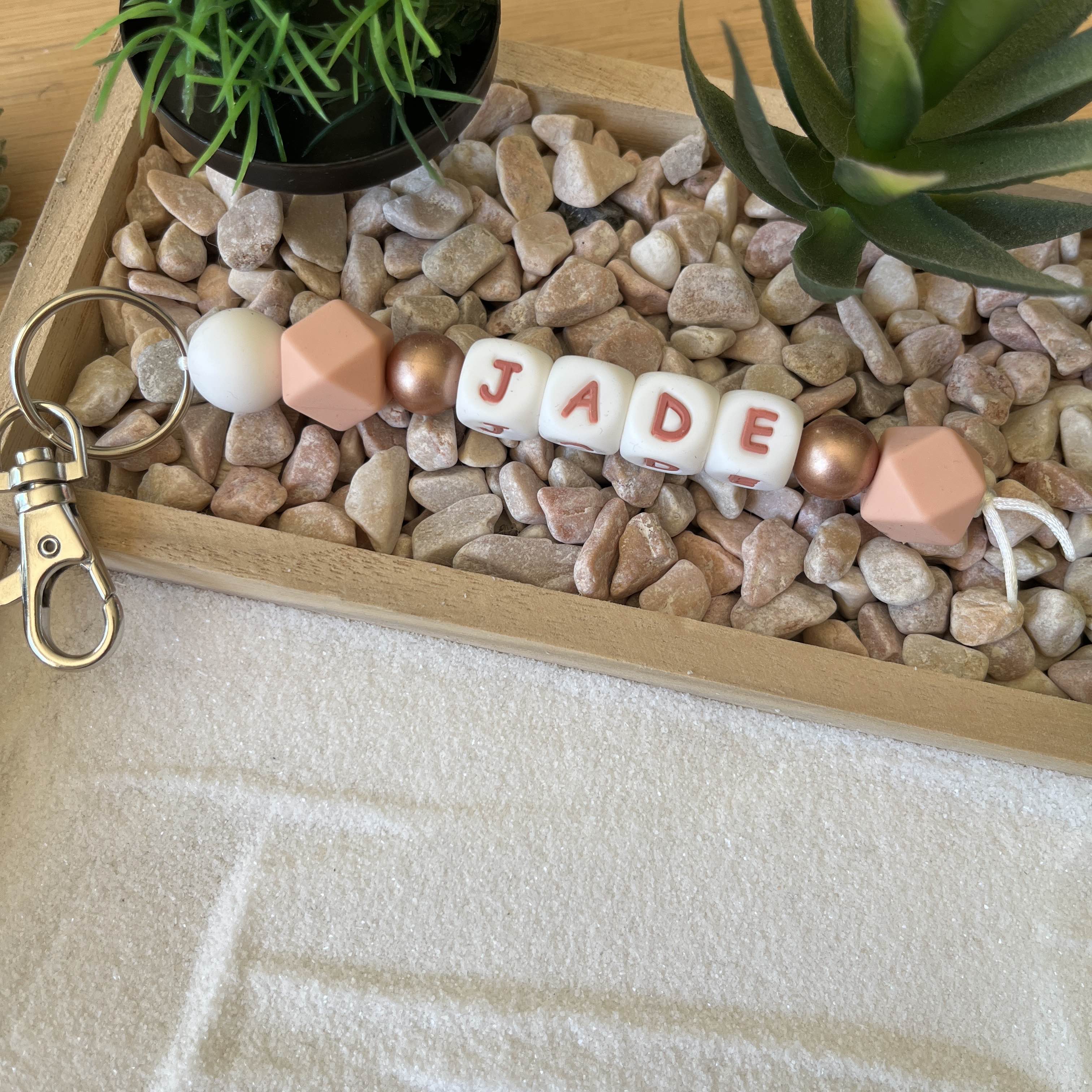 Porte-clés personnalisé en perles de silicone avec prénom, pêche, blanc et or rose