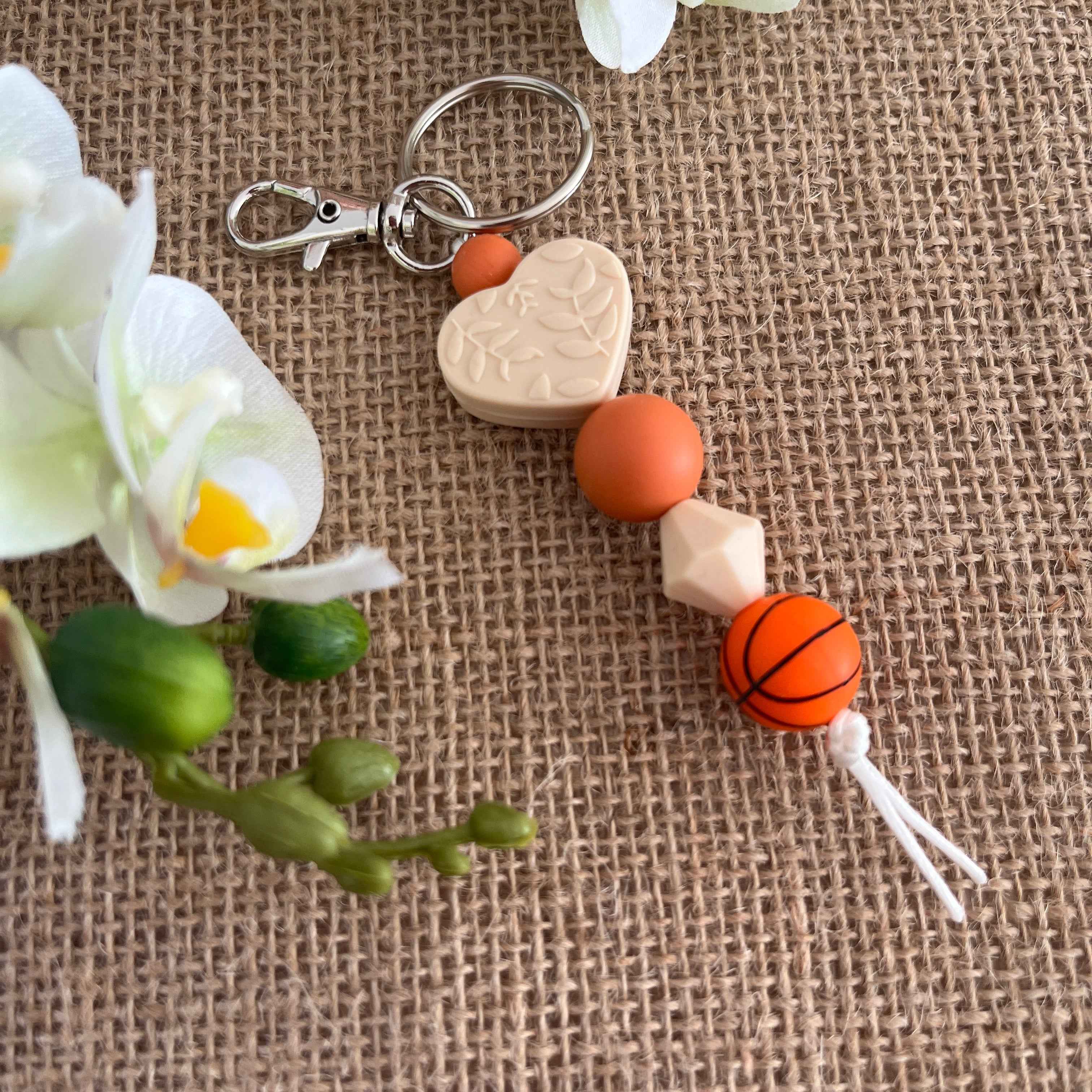 Porte-clés ballon de basket en perles de silicone